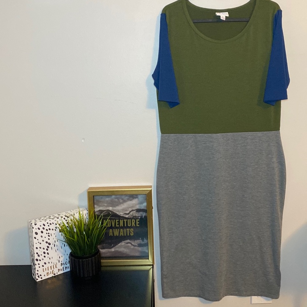 Julia LuLaRoe Dress